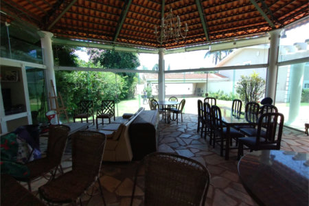 Casa à venda com 5 suítes em Jardim Colombo, Itapetininga, SP