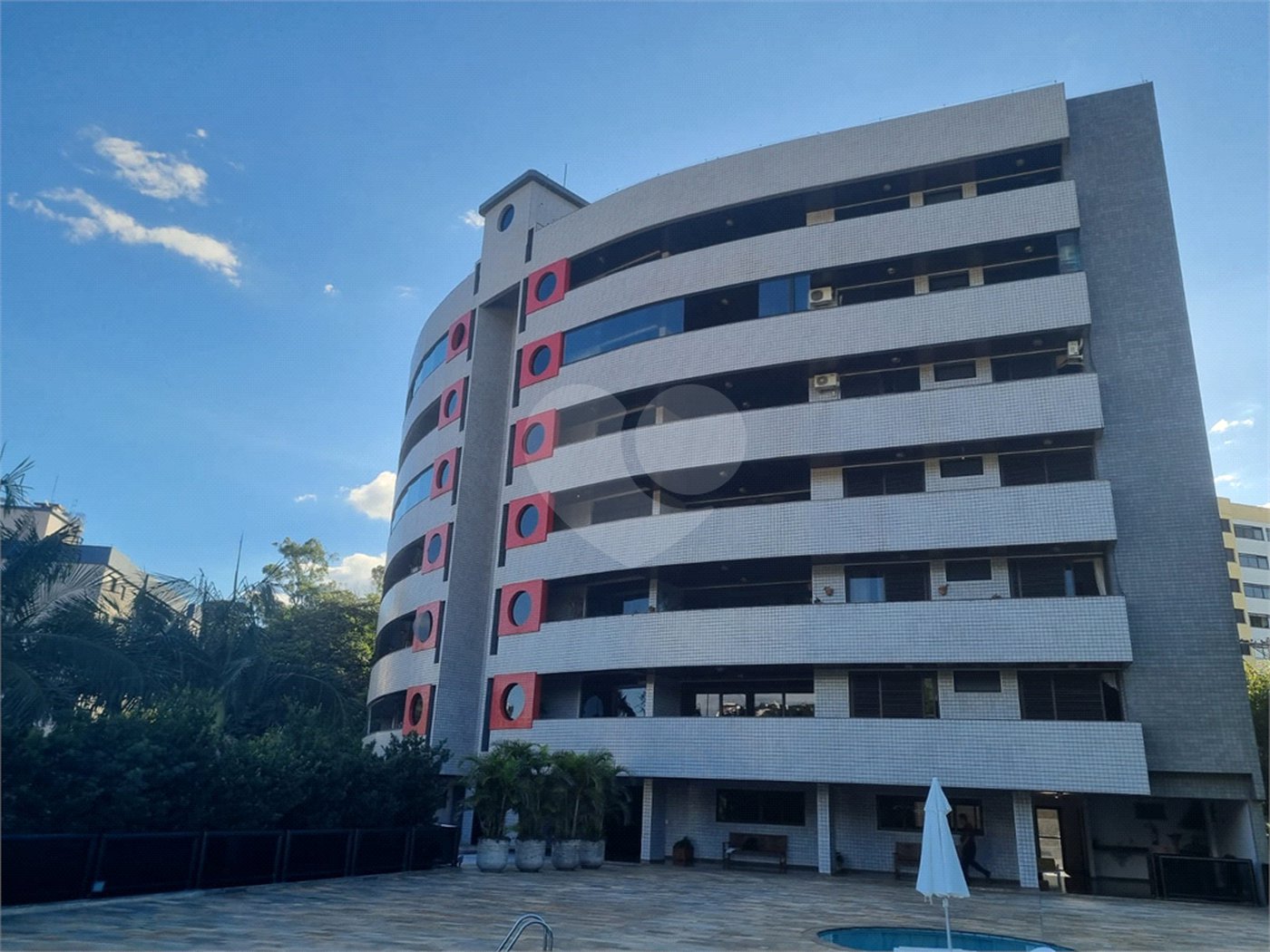 Apartamento à venda com 4 suítes no Centro, Serra Negra, SP