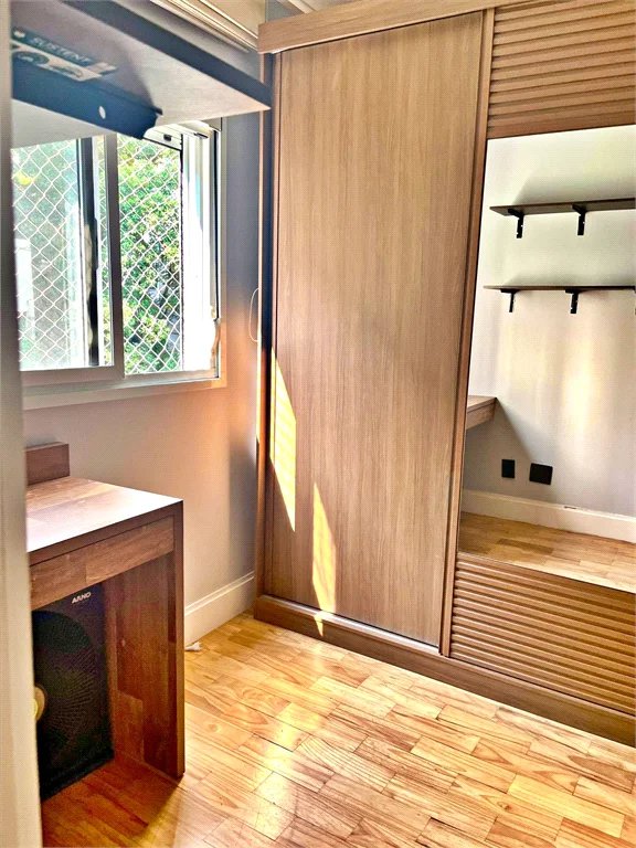 Apartamento à venda com 3 suítes em Jardim Ampliação, São Paulo, SP