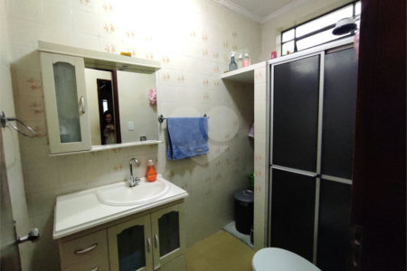 Casa à venda com 3 quartos, sendo 1 suíte, no Centro, Poá, SP