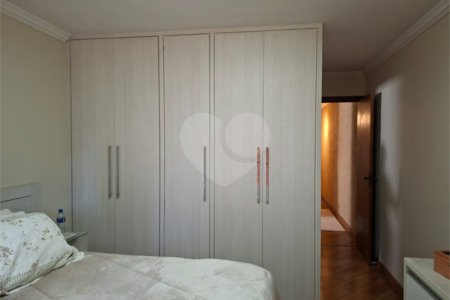 Sobrado à venda com 3 quartos, sendo 1 suíte, em Jardim Bonfiglioli, São Paulo, SP