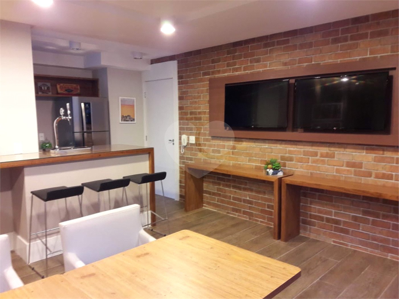 Apartamento à venda com 2 quartos, sendo 1 suíte, em Parque Edu Chaves, São Paulo, SP