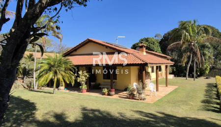 Chácara à venda com 5 quartos, sendo 1 suíte,  em Chácaras Monte Verde, Itu, SP