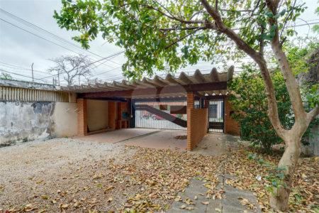 Casa Térrea à venda com 4 quartos, sendo 1 suíte, em Brooklin, São Paulo, SP