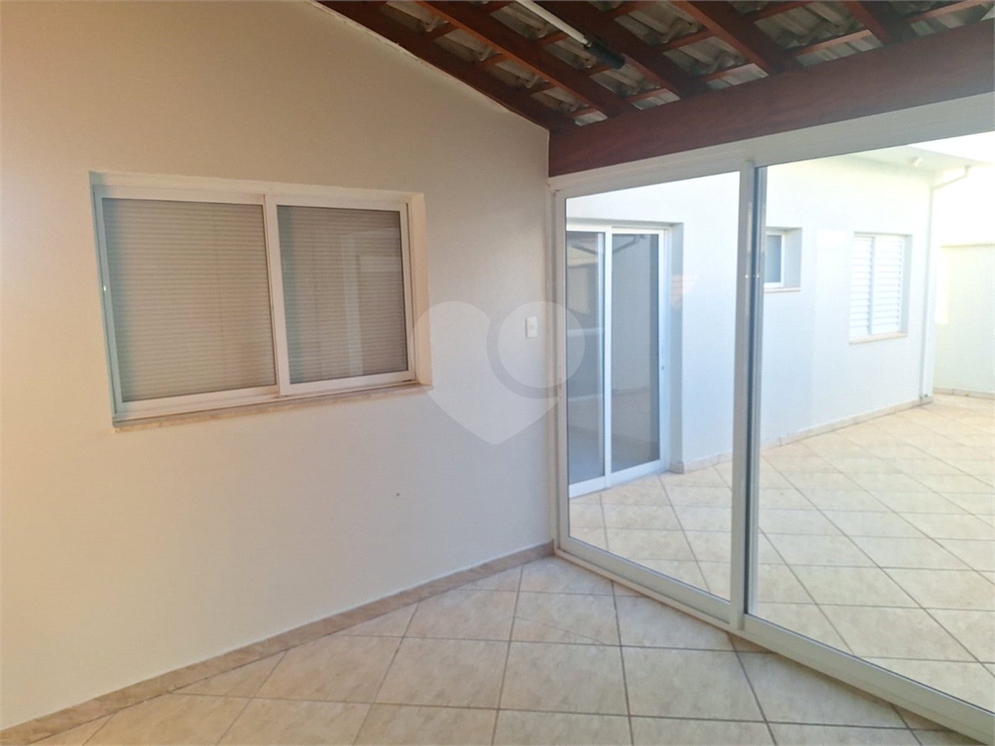 Casa à venda com 3 quartos, sendo 1 suíte, em Jardim Sol D'icaraí, Salto, SP