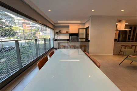 Apartamento à venda com 4 quartos, sendo 2 suítes, em Sumaré, São Paulo, SP