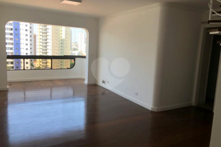 Apartamento à venda com 3 quartos, sendo 1 suíte, em Cidade Mãe do Céu, São Paulo, SP