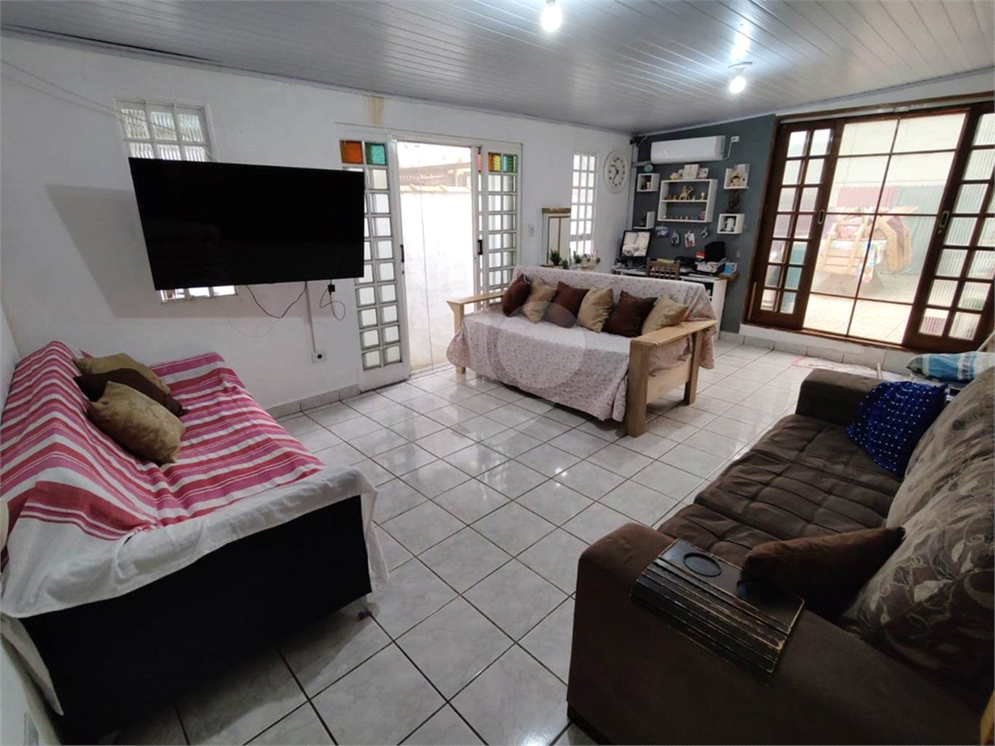 Casa à venda com 4 quartos, sendo 1 suíte, em Vila Mazzei, São Paulo, SP