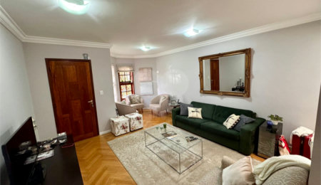 Casa à venda com 3 quartos, sendo 1 suíte,  no condomínio Morada dos Pássaros, São Paulo - SP