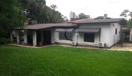 Casa Térrea à venda com 4 quartos, sendo 1 suíte,  em Instituto de Previdência, São Paulo, SP