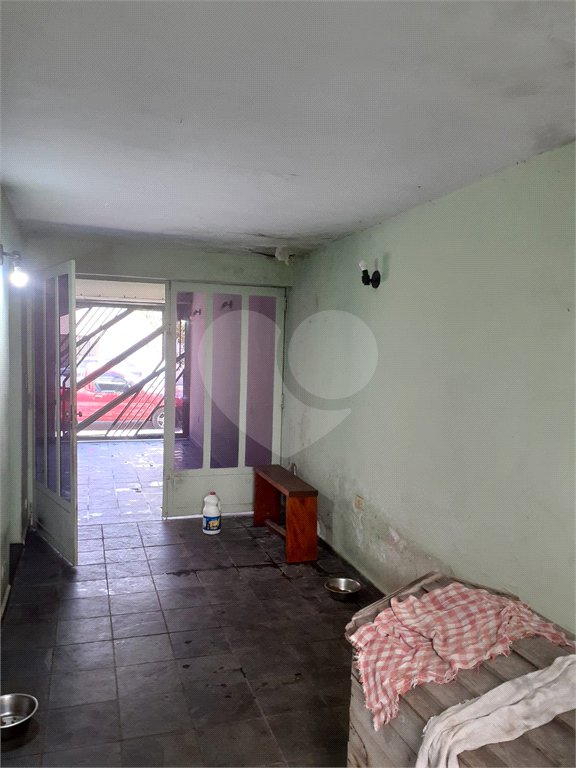 Sobrado à venda com 3 quartos em Parque Suzano, Suzano, SP