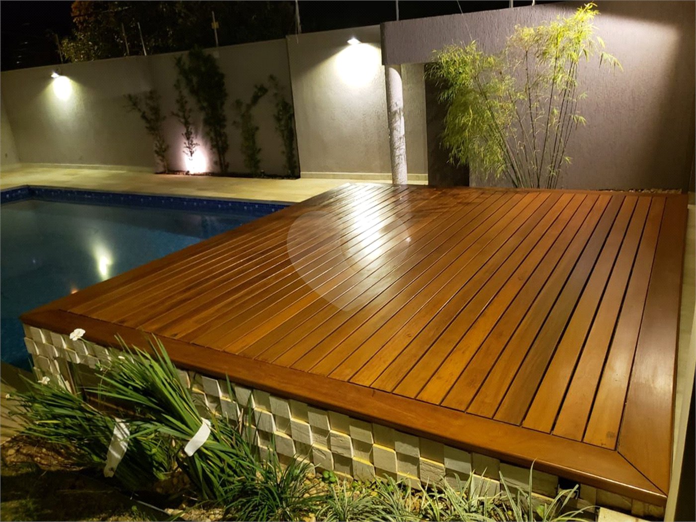 Casa à venda com 3 suítes em Vila Harmonia, Araraquara, SP