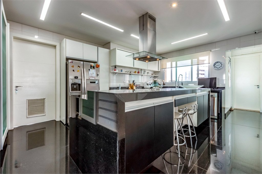 Apartamento à venda com 5 suítes em Jardim Anália Franco, São Paulo, SP