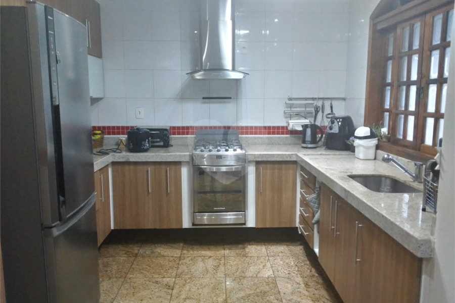 Sobrado à venda com 3 quartos, sendo 1 suíte, em Vila Albertina, São Paulo, SP