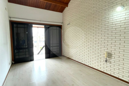 Casa à venda com 3 quartos, sendo 1 suíte, em Jardim Tapajós, Atibaia, SP