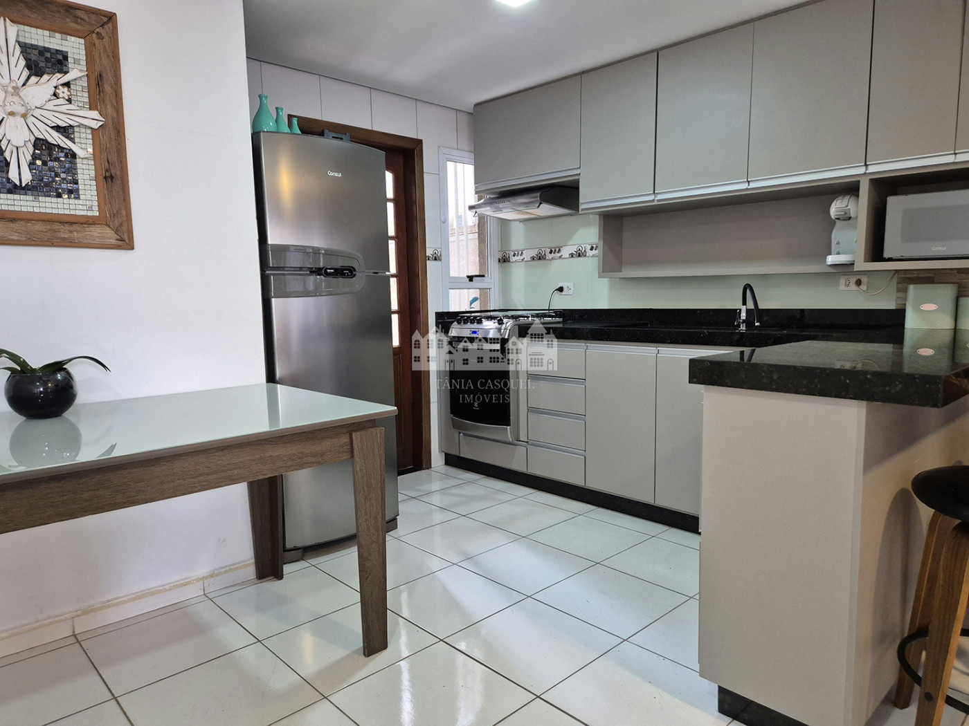 Casa à venda no Bairro Imperial – Atibaia | 2 dormitórios, suíte, 2 vagas e área gourmet
