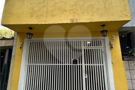 Casa de Vila para alugar com 4 suítes em Vila Romana, São Paulo, SP