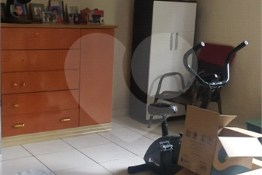 Sobrado à venda com 2 quartos em Tremembé, São Paulo, SP