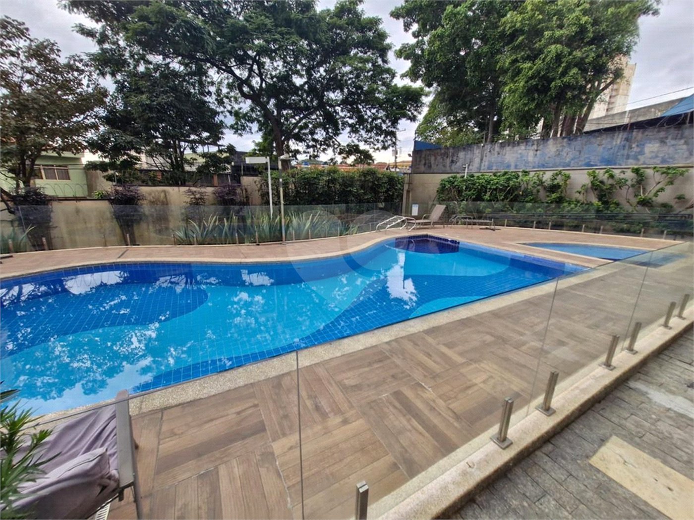 Apartamento à venda com 2 quartos, sendo 1 suíte, em Parque Maria Domitila, São Paulo, SP