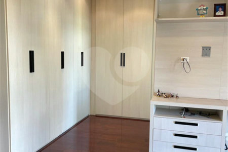 Casa à venda com 3 suítes no condomínio Angelo Vial, Sorocaba - SP