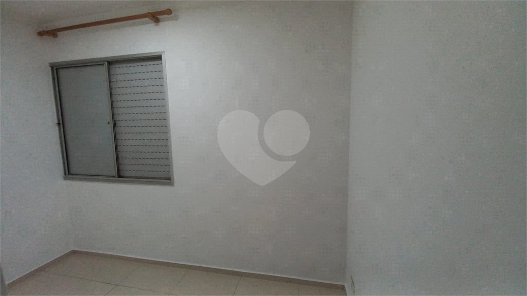 Apartamento à venda com 3 quartos em Jardim Londrina, São Paulo, SP