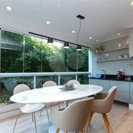 Apartamento à venda com 3 quartos, sendo 2 suítes, em Água Branca, São Paulo, SP