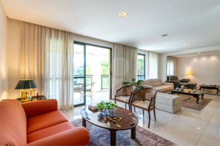Apartamento à venda com 3 suítes em Vila Suzana, São Paulo, SP