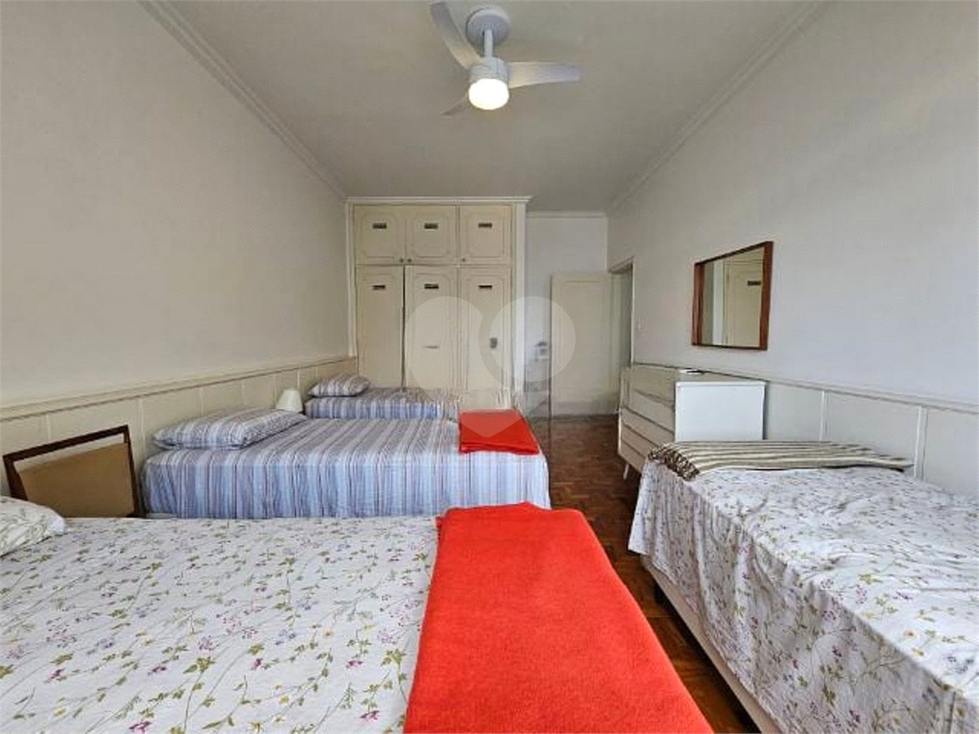 Apartamento à venda com 4 quartos em Pitangueiras, Guarujá, SP