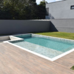 Casa à venda com 4 suítes no condomínio Figueira Garden, Atibaia - SP
