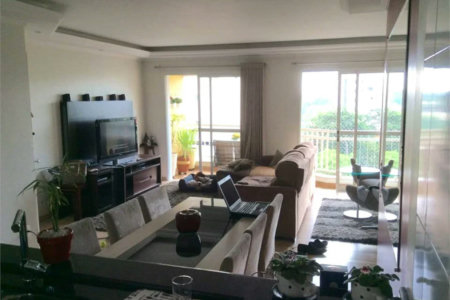 Apartamento à venda com 3 quartos, sendo 1 suíte, em Vila Progredior, São Paulo, SP