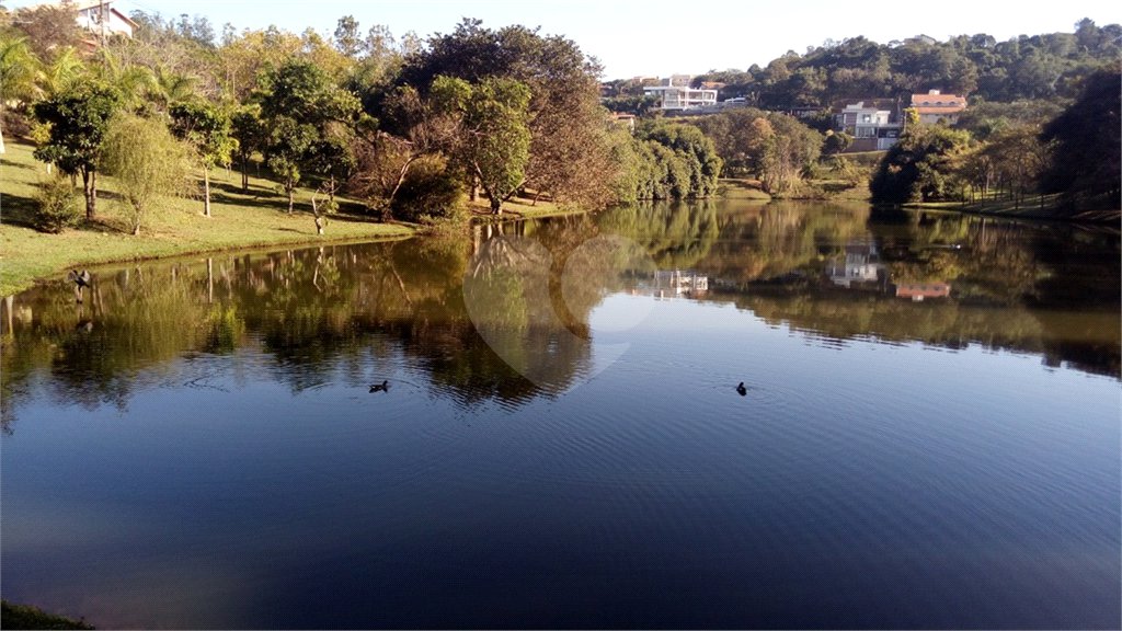 Casa à venda com 3 quartos, sendo 2 suítes, no condomínio Vinhas da Vista Alegre - Lado Café, Vinhedo - SP