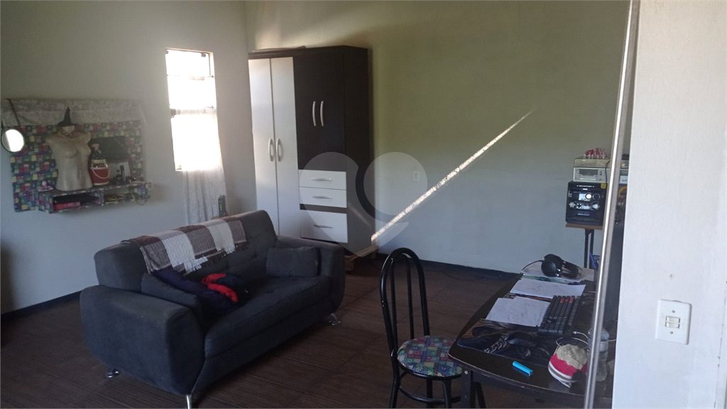 Casa à venda com 3 quartos em Vila Deyse, Itapetininga, SP