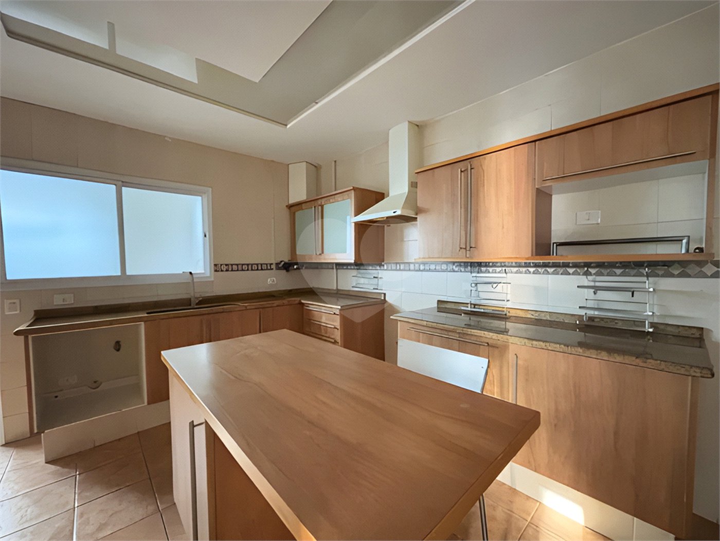 Apartamento à venda com 3 quartos, sendo 1 suíte, em Cerqueira César, São Paulo, SP