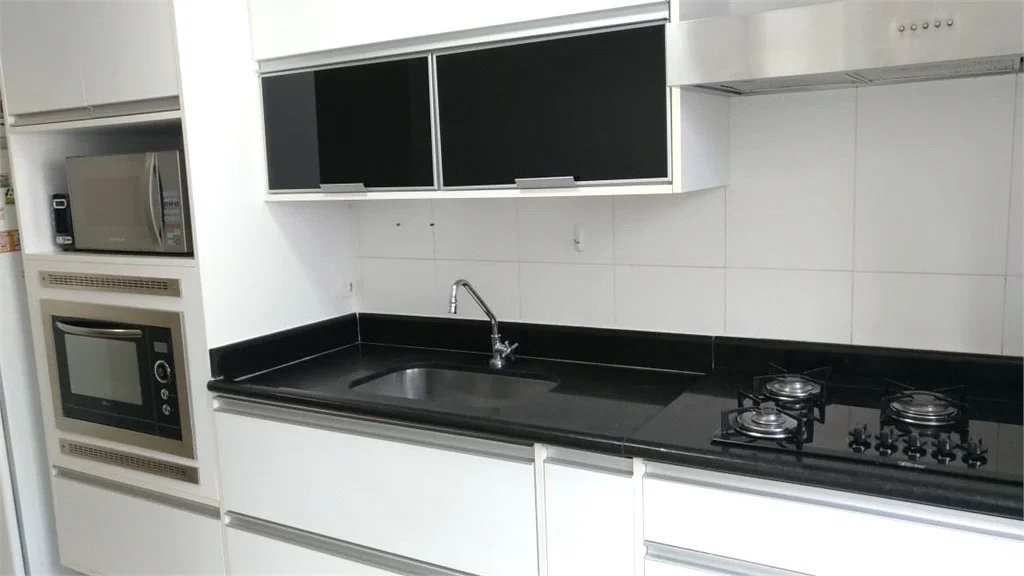 Apartamento à venda com 3 quartos, sendo 1 suíte, em Cidade Monções, São Paulo, SP