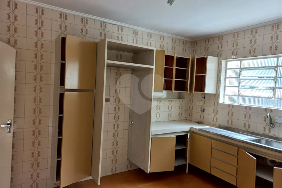 Sobrado à venda com 3 quartos em Santana, São Paulo, SP