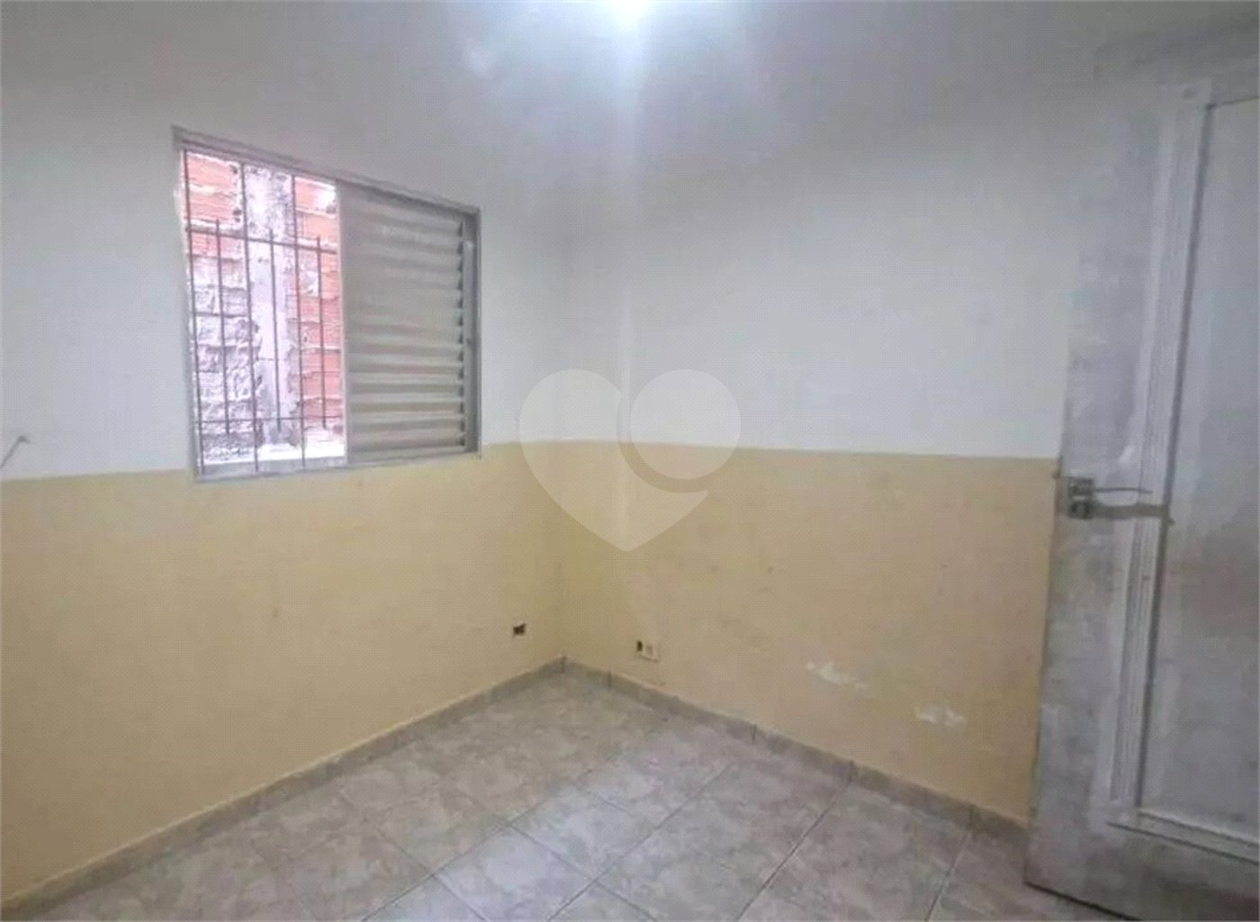 Sobrado à venda com 8 quartos em Vila Guarani, São Paulo, SP