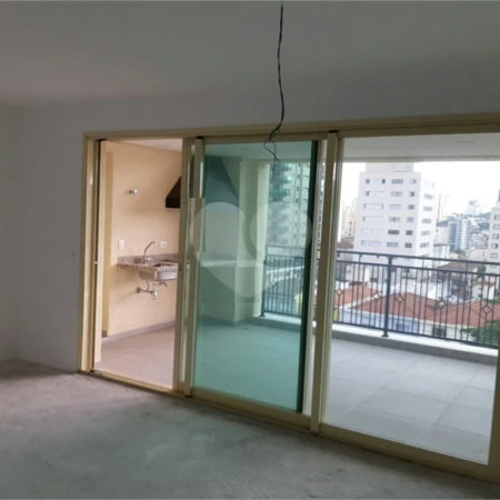 Apartamento à venda com 3 quartos, sendo 1 suíte, em Vila Paulicéia, São Paulo, SP