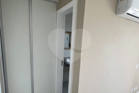 Casa à venda com 3 quartos, sendo 1 suíte, no condomínio Residencial Green Ville, Rio de Janeiro - RJ
