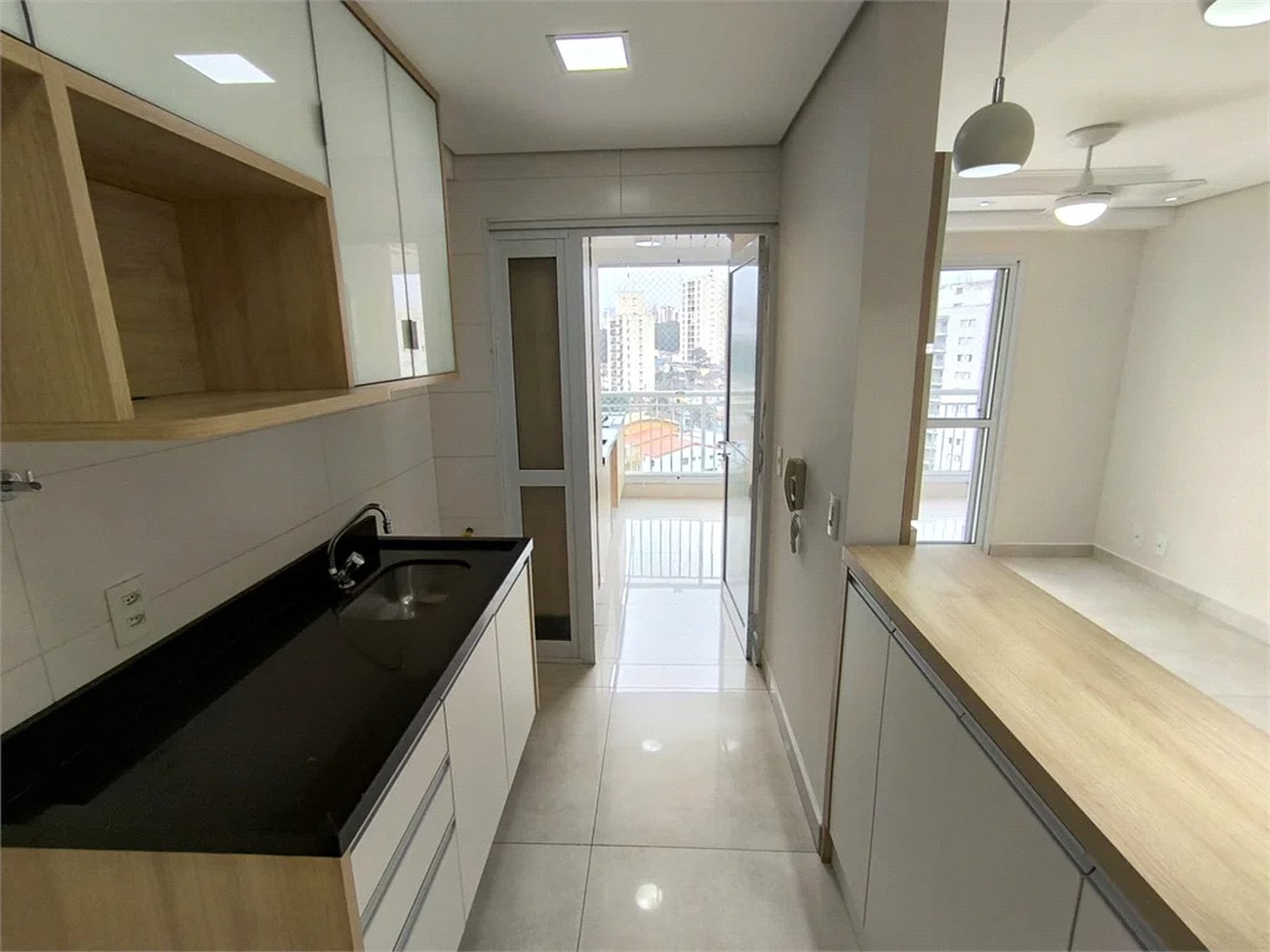 Apartamento à venda com 2 quartos, sendo 1 suíte,  em Jardim Vazani, São Paulo, SP