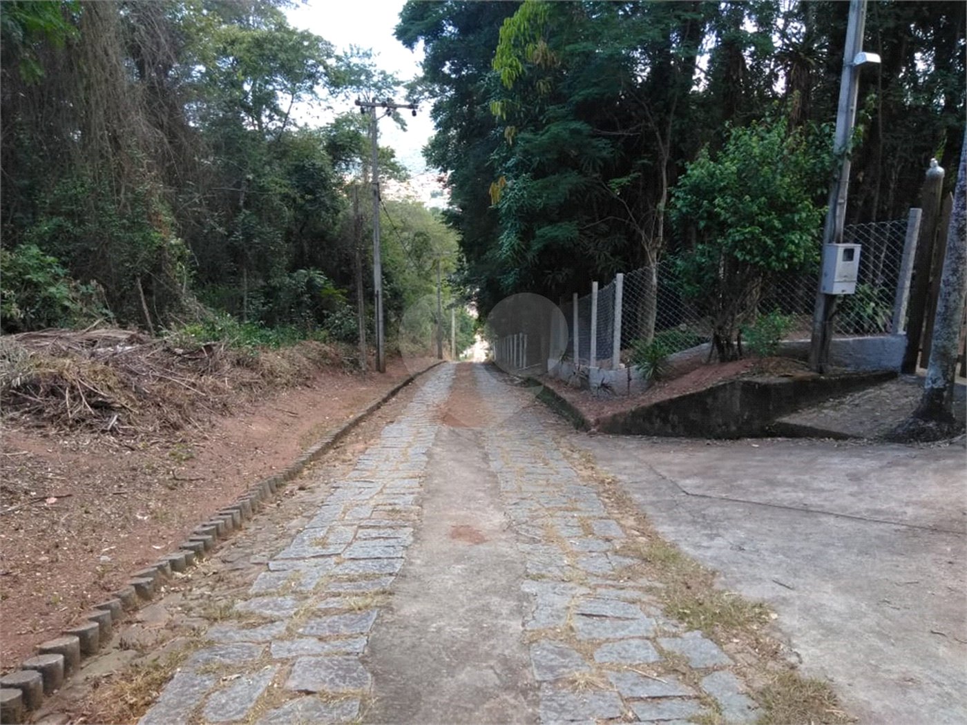 Chácara à venda com 4 quartos em Pinheirinho, Atibaia, SP