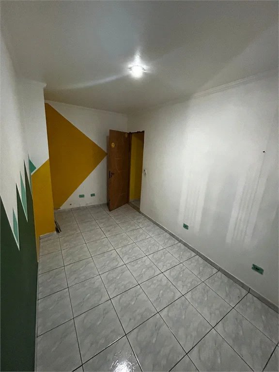 Sobrado à venda com 4 quartos, sendo 2 suítes, em Parque Sonia, São Paulo, SP
