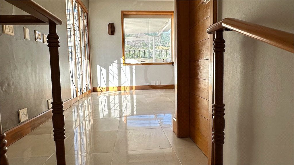 Cobertura à venda com 4 quartos, sendo 2 suítes,  em Tijuca, Rio de Janeiro, RJ