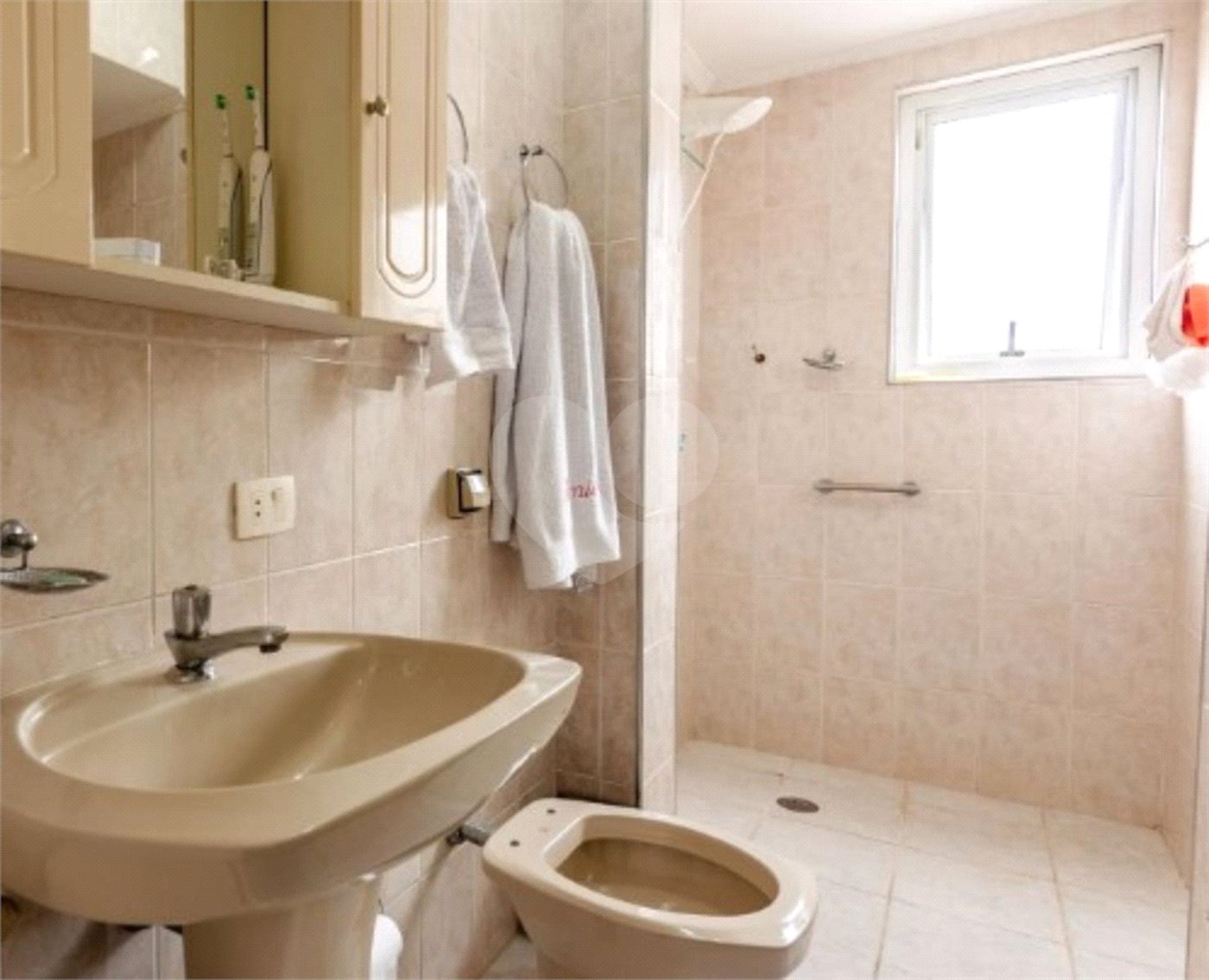 Apartamento à venda com 3 quartos, sendo 1 suíte, em Bela Vista, São Paulo, SP