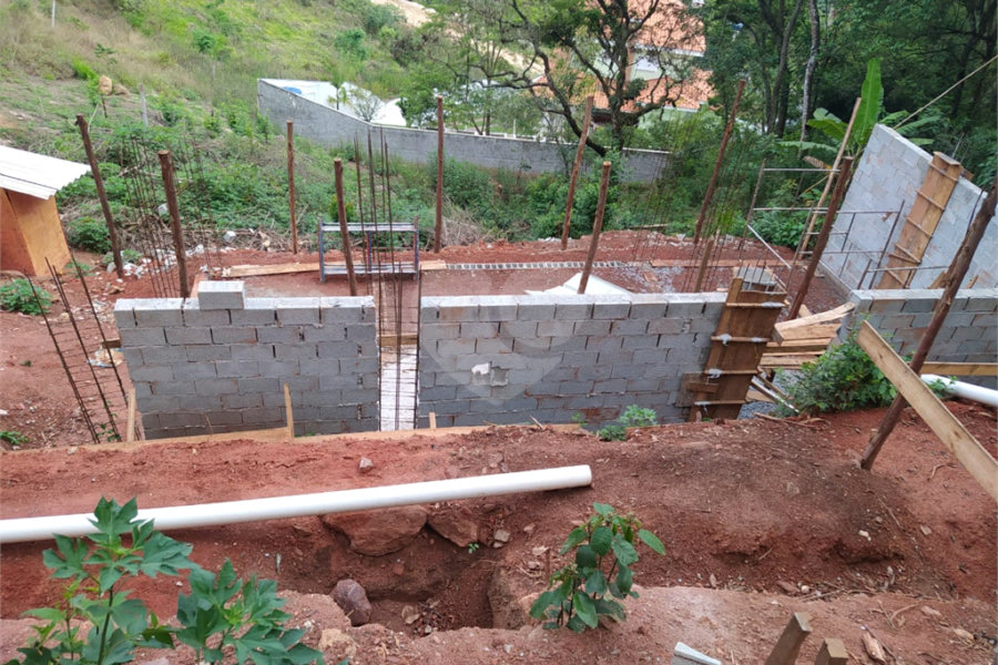Terreno à venda no condomínio Loteamento Altos da Cantareira, Mairiporã - SP
