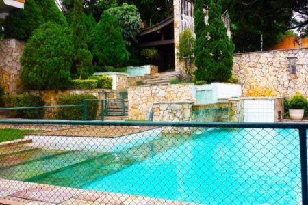 Sobrado à venda com 4 quartos, sendo 2 suítes, em Alto da Boa Vista, São Paulo, SP