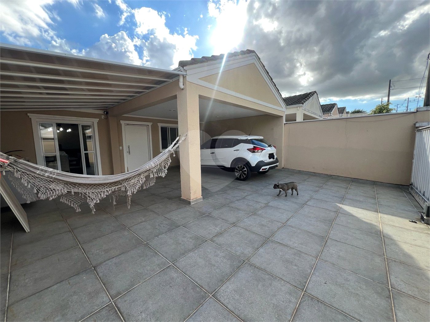 Casa à venda com 3 quartos, sendo 2 suítes,  no condomínio Villa Bella, Sorocaba - SP