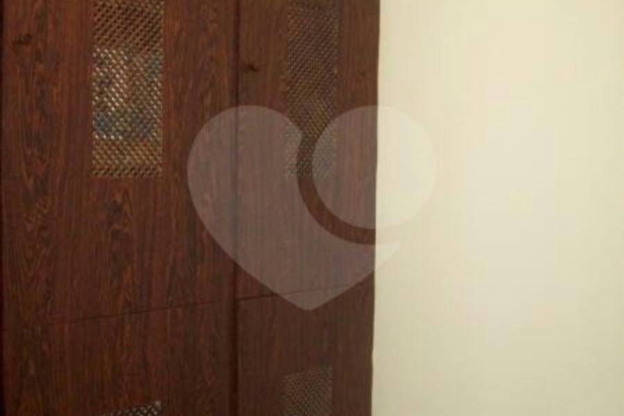 Casa Térrea à venda com 3 quartos, sendo 1 suíte, em Vila Constança, São Paulo, SP