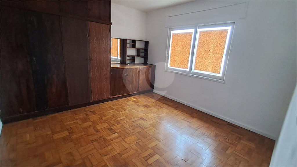 Sobrado à venda com 3 quartos em Água Fria, São Paulo, SP