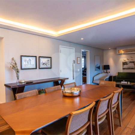 Apartamento à venda com 3 suítes em Granja Julieta, São Paulo, SP