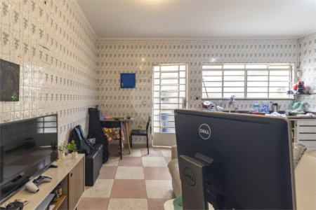Casa à venda com 5 quartos, sendo 1 suíte, em Vila Nova Conceição, São Paulo, SP